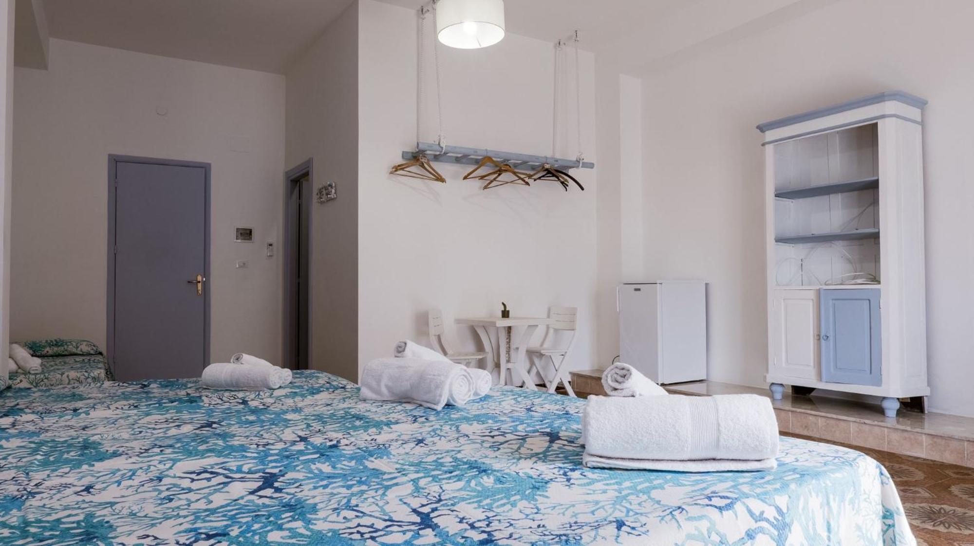 Umari Rooms Castellammare del Golfo Exterior photo